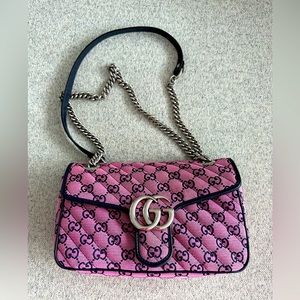 Authentic Gucci purse
